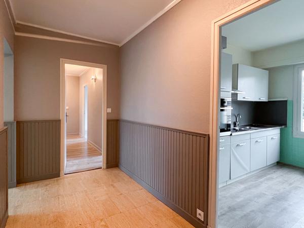 Appartement 4 pièces à vendre à Angers - 3 chambres, balcon - Place Ney
