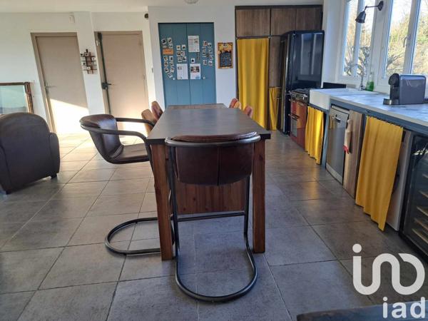 Location appartement 5 pièces 77 m² Melun