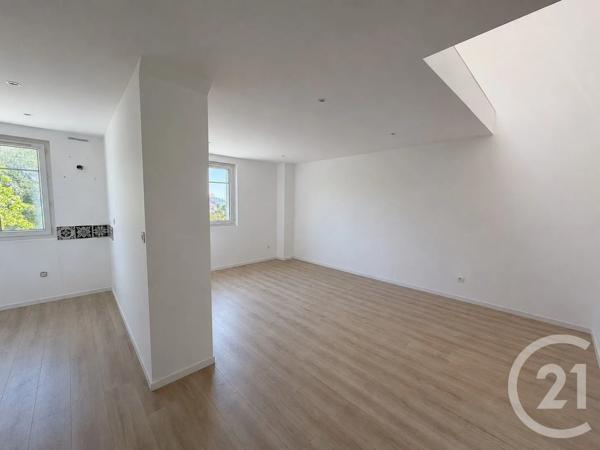 Appartement T4 à vendre  4 pièces - 93,50 m 2   BESANCON  - 25