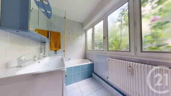 Appartement T4 à vendre  4 pièces - 93,50 m 2   BESANCON  - 25