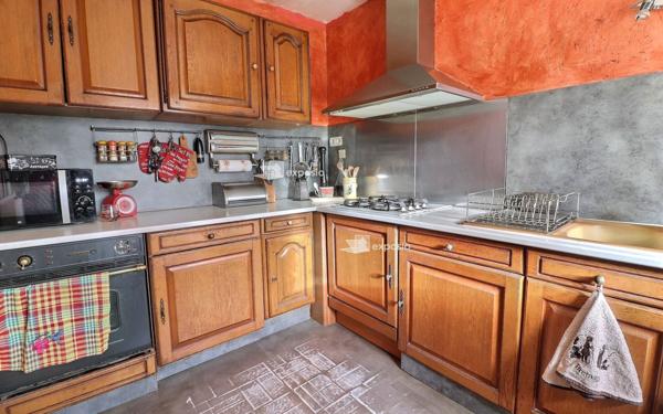 Maison à vendre    5 pièces • 93,50 m2 Savigny-le-Temple