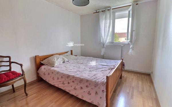 Maison à vendre    5 pièces • 93,50 m2 Savigny-le-Temple