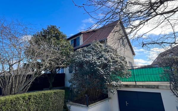 Maison à vendre    4 pièces • 77 m2 Colombelles