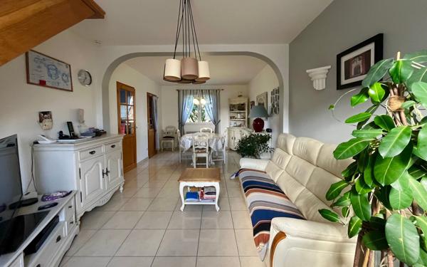 Maison à vendre    4 pièces • 77 m2 Colombelles