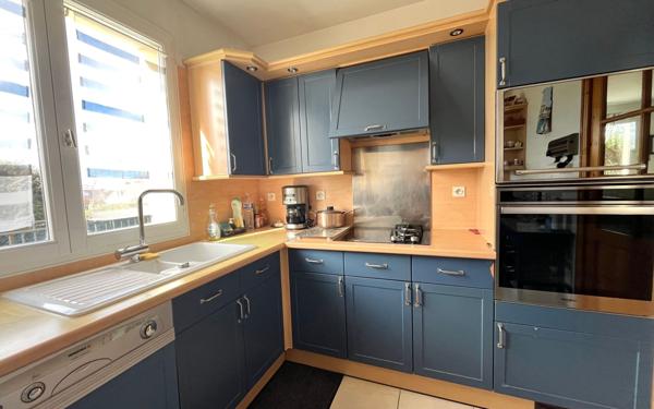 Maison à vendre    4 pièces • 77 m2 Colombelles