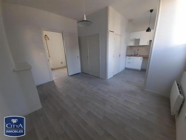 Location appartement 1 pièce de 31.78m²