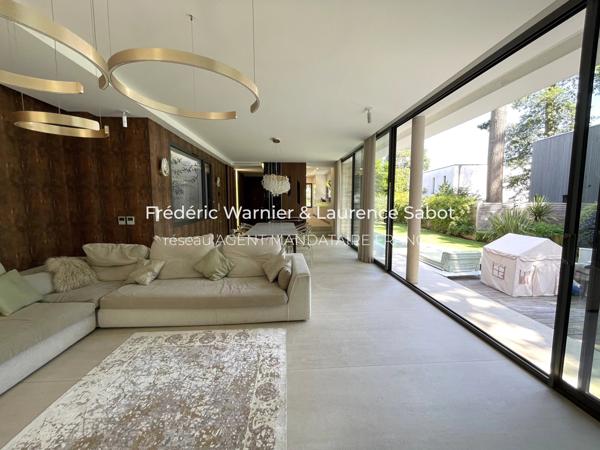 Immobilier Vaucresson (92420) – Maison 202.51m2 – 1 830 000 €