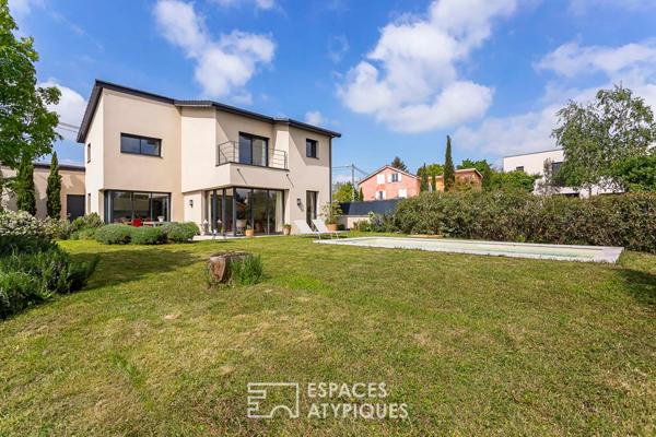Maison contemporaine avec piscine