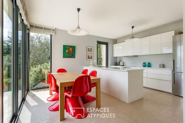 Maison contemporaine avec piscine