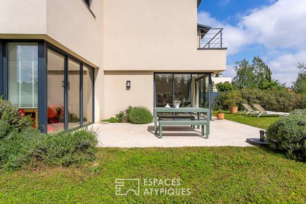 Maison contemporaine avec piscine