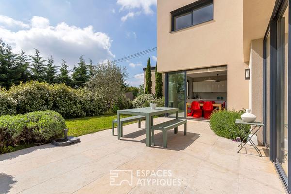 Maison contemporaine avec piscine