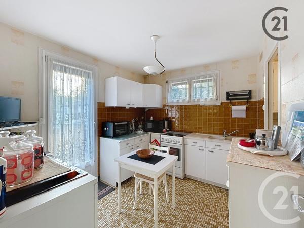 Maison à vendre  5 pièces - 82,12 m2 LA CHAPELLE ST LUC - 10