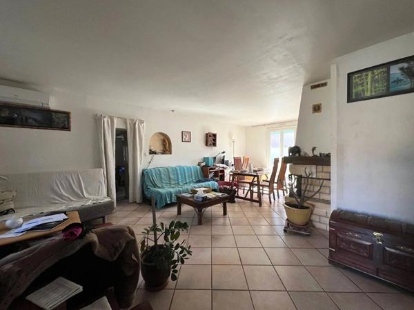 Vente Maison 4 pièces 109 m2 à La Londe-les-Maures