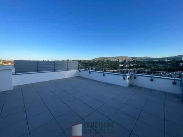 Appartement 4 pièce(s) 3 chambre(s) 79.7 m²