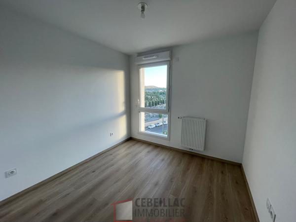 Appartement 4 pièce(s) 3 chambre(s) 79.7 m²