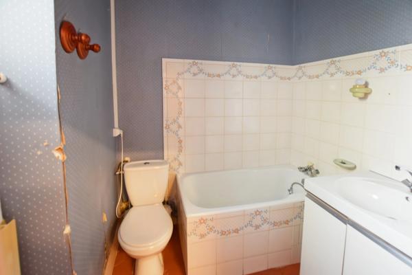 Maison de ville de 56.88 m2 avec jardin LE CREUSOT (71)