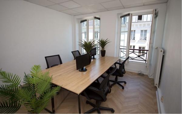Bureaux à louer à PARIS 75002