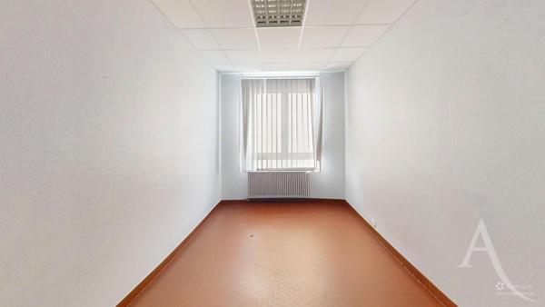 Local commercial 295 m2