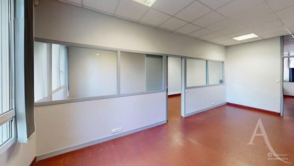 Local commercial 295 m2