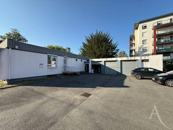 Local commercial 295 m2