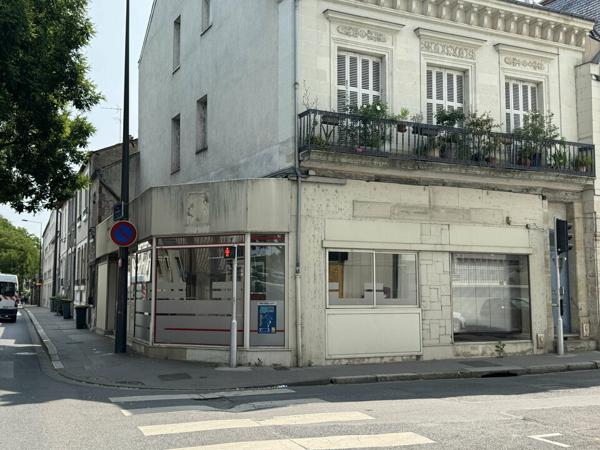TOURS MIRABEAU BUREAU COMMERCIAL A LOUER 90 m² - BELLE VISIBILITE
