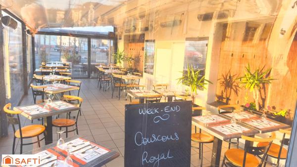 Idéal investisseurs : murs et fonds d'un restaurant reconnu avec en plus 11 garages privés loués et attenants