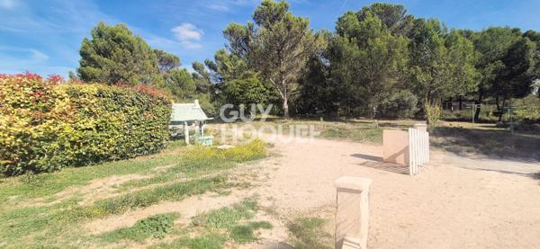 Les Pennes Mirabeau - 13170 (limite Septèmes les Vallons), maison de 71 m2 avec extérieur et caves