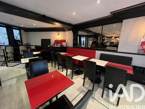 Immeuble à vendre 391 m² Paris 8