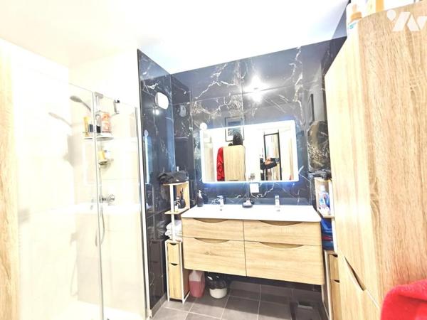 APPARTEMENT A VENDRE A BEZANNES - Proche TGV et Hôpital - T3 de 61m² avec terrasse et jardin