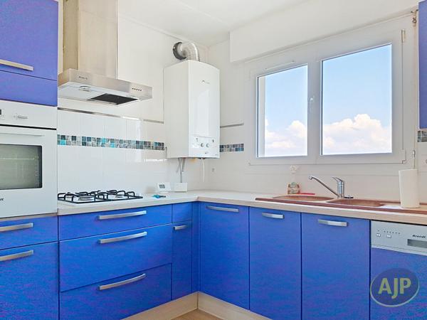 Appartement à louer Saint Nazaire : 5 pièces, 89m² avec 3 chambre(s) à 1 100€ - AJP Immobilier Saint-Nazaire