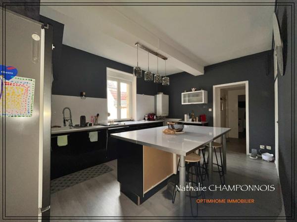 Appartement de 120 m² à Gray