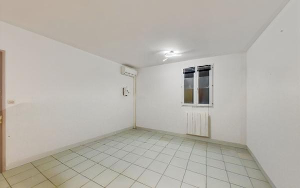 Maison à vendre    5 pièces • 128 m2 Saint-Martin-de-Ré