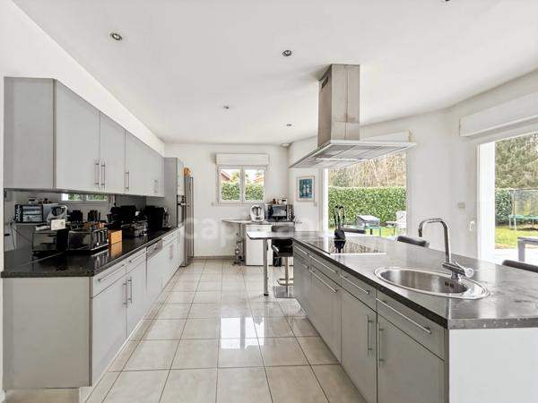 À VENDRE Veigy-Foncenex – Villa individuelle 7 pièces 260m2