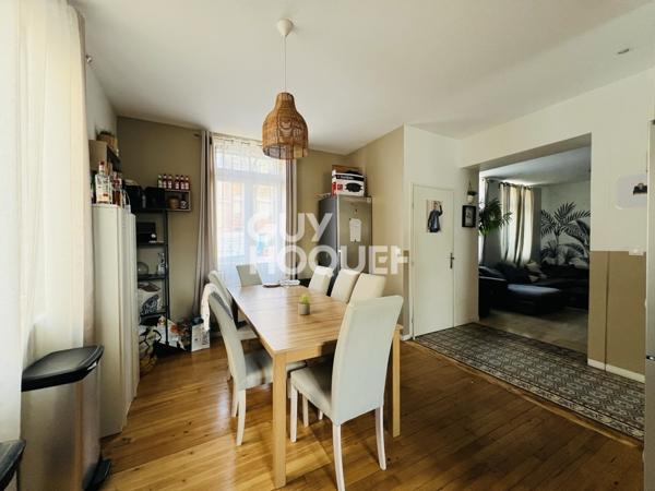 PROXIMITÉ CENTRE VILLE - IMMEUBLE D'ENVIRON 230M² COMPRENANT 10 LOTS