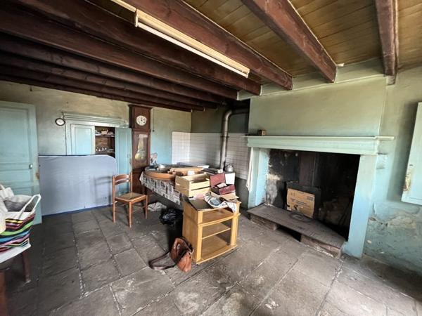 Maison à vendre 66 780 € Saint-Amand-Magnazeix 7 p 154 m² DPE