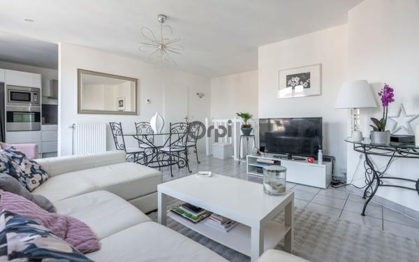 Appartement à vendre    4 pièces • 76,64 m2 Le Plessis-Robinson