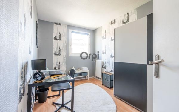 Appartement à vendre    4 pièces • 76,64 m2 Le Plessis-Robinson