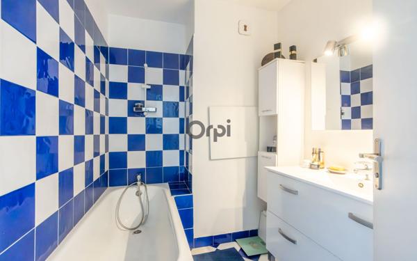 Appartement à vendre    4 pièces • 76,64 m2 Le Plessis-Robinson