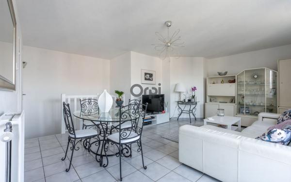 Appartement à vendre    4 pièces • 76,64 m2 Le Plessis-Robinson