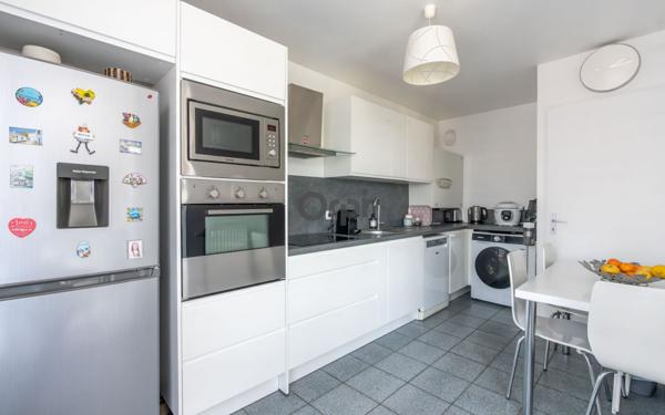 Appartement à vendre    4 pièces • 76,64 m2 Le Plessis-Robinson