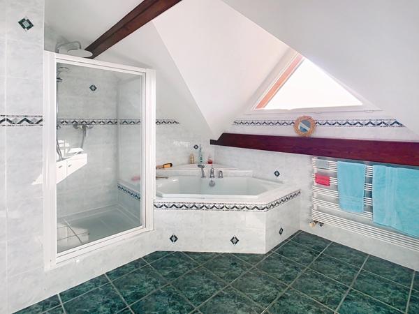 Maison à vendre 6 pièces proche de LUCINGES (74)