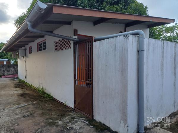 IMMEUBLE R+1 Comprenant 3 Appartements de type F3 de 88m² et un F2 de 54m² à Macouria MACOURIA TONATE (97355)