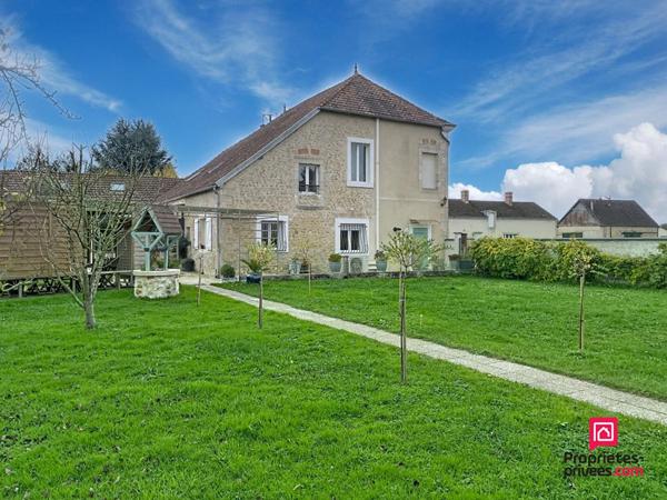 Secteur Le Mêle-sur-Sarthe Grande maison familiale 350 m2