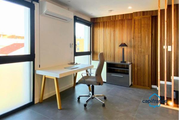Frontignan, Appartement duplex d’exception avec terrasse panoramique de 82 m² – Prestations haut de gamme