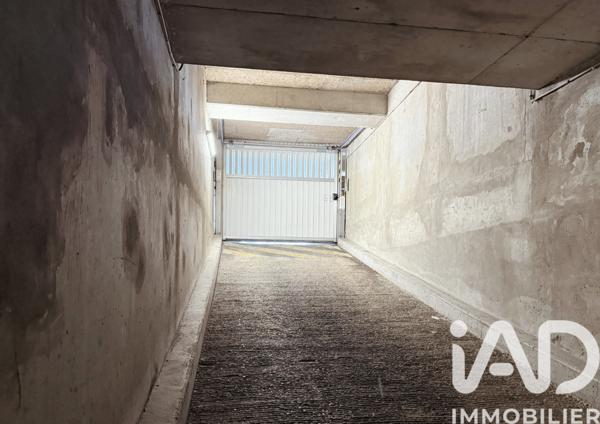 Parking à vendre 11 m² Paris 20