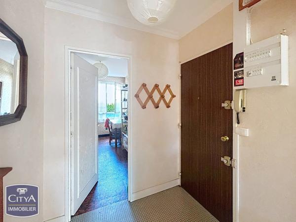 Appartement à vendre 4 pièces 77.51m² Châteauroux (36000)