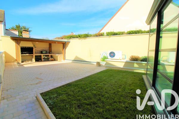 Maison à vendre 10 pièces 265 m² Villecresnes