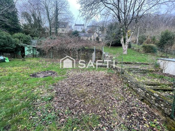 Terrain constructible de 650 m2, hors lotissement