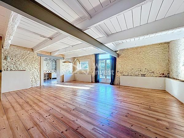 Maison 271m² avec piscine et 660m² de terrain à Juvignac