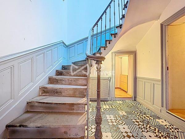 Maison 271m² avec piscine et 660m² de terrain à Juvignac